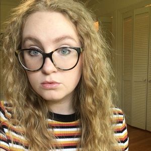 Meet your Posher, Kari-beth